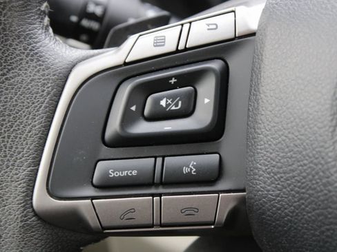 Used 2015 Subaru Crosstrek 2.0i Limited image 24