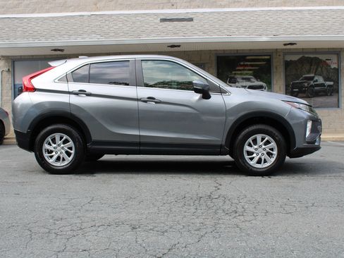 Used 2019 Mitsubishi Eclipse Cross ES AWD/4WD image 29