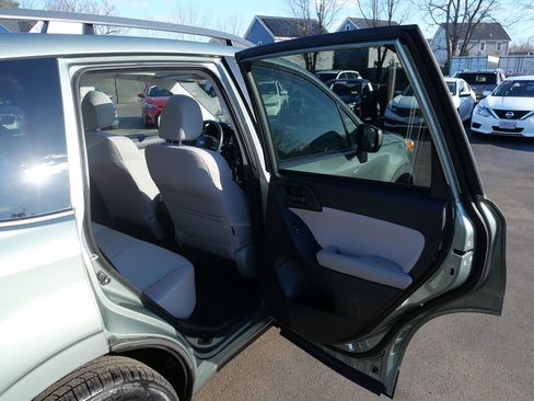 Used 2016 Subaru Forester 2.5i Premium w/ All-Weather Package image 29