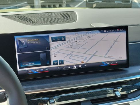 New 2026 BMW X5 xDrive50e image 19