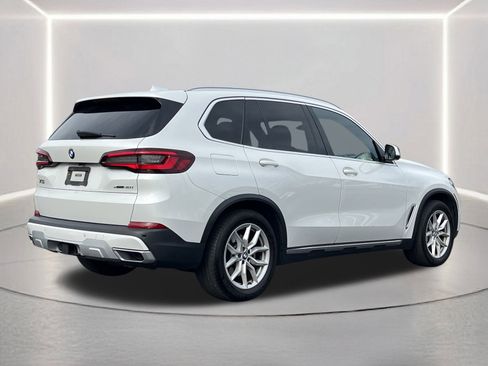 Used 2021 BMW X5 xDrive40i w/ Convenience Package image 29