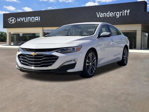 Used 2024 Chevrolet Malibu LT image 4