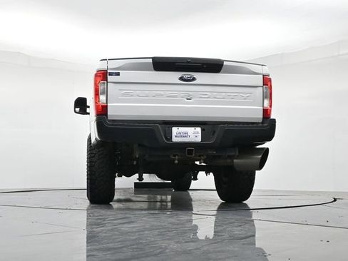 Used 2019 Ford F250 XL w/ Power Equipment Group image 35