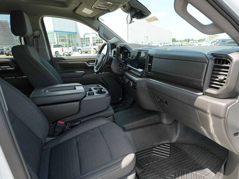 Used 2025 Chevrolet Silverado 1500 LT AWD/4WD image 22