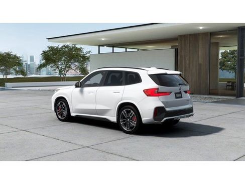 New 2026 BMW X1 xDrive28i w/ Technology Package image 2