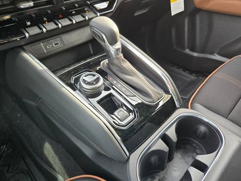 New 2026 GMC Canyon AT4 image 31