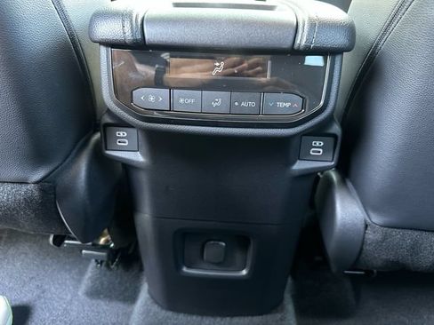 Used 2026 Toyota Grand Highlander AWD image 22