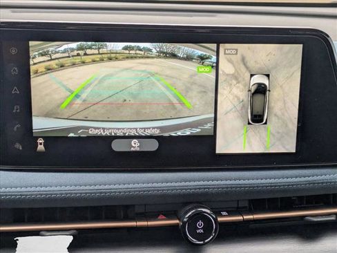 Used 2023 Nissan Ariya image 14