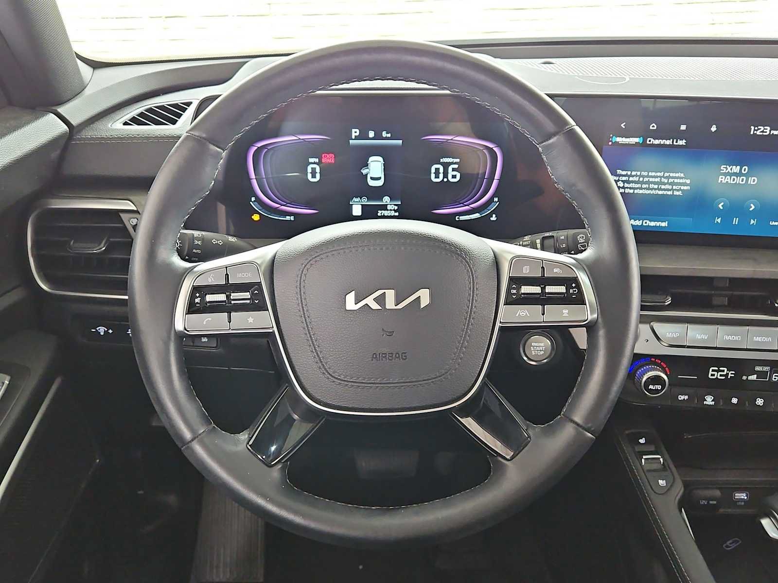 Used 2025 Kia Telluride AWD image 15