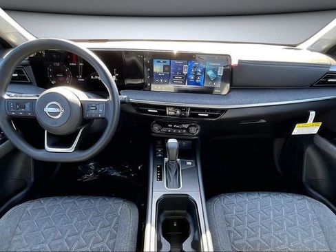 New 2026 Nissan Kicks SV image 5