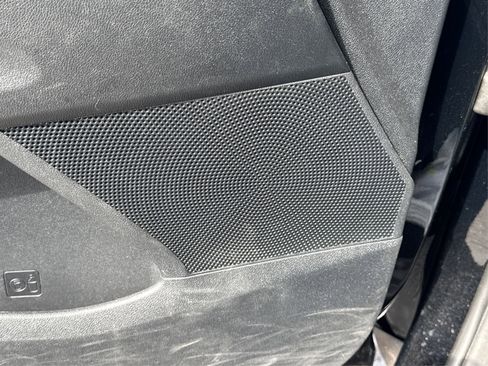 Used 2023 Kia Sorento S image 26