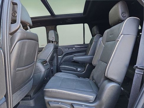 Used 2021 Cadillac Escalade Sport w/ Driver Assist Tech Package image 15