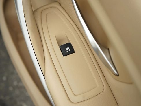 Used 2013 BMW 328i xDrive Sedan image 30