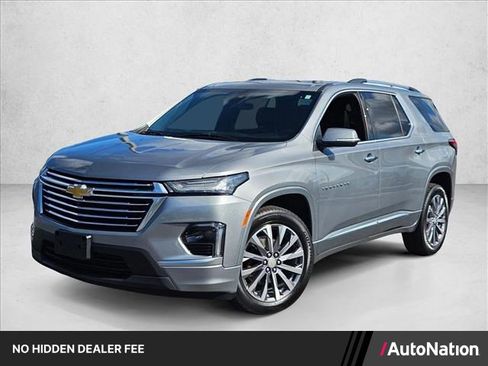 Used 2023 Chevrolet Traverse Premier w/ LPO, Floor Liner Package FWD image 1