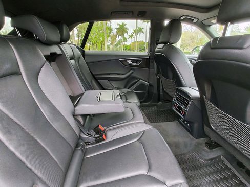 Used 2019 Audi Q8 Premium Plus AWD/4WD image 35