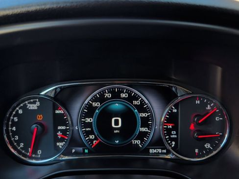 Used 2019 GMC Acadia Denali w/ Technology Package AWD/4WD image 19