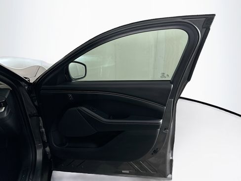 Used 2023 Ford Mustang Mach-E Select image 31