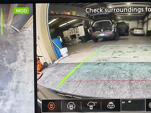 Used 2026 Nissan Rogue Platinum w/ Platinum Premium Package image 15