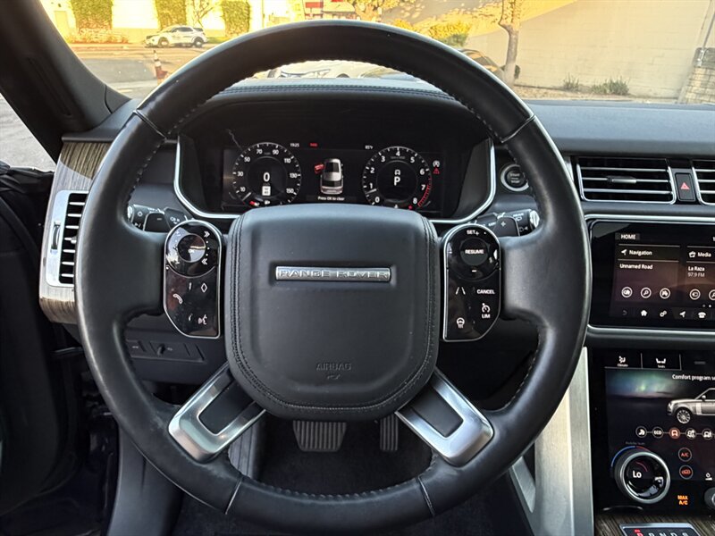 Used 2020 Land Rover Range Rover HSE AWD/4WD image 21