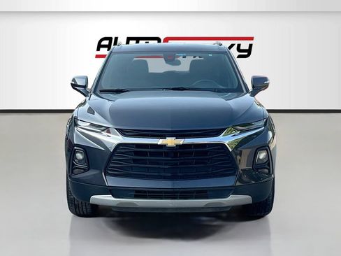 Used 2022 Chevrolet Blazer LT FWD image 2