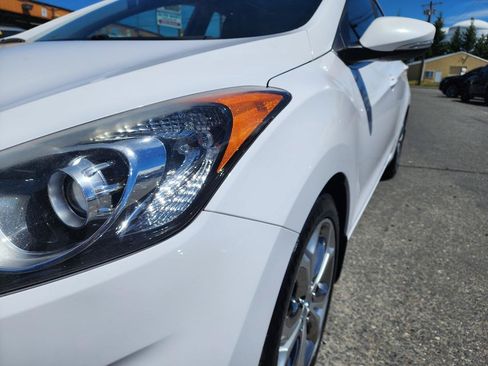 Used 2014 Hyundai Elantra GT w/ Option Group 03 FWD image 34