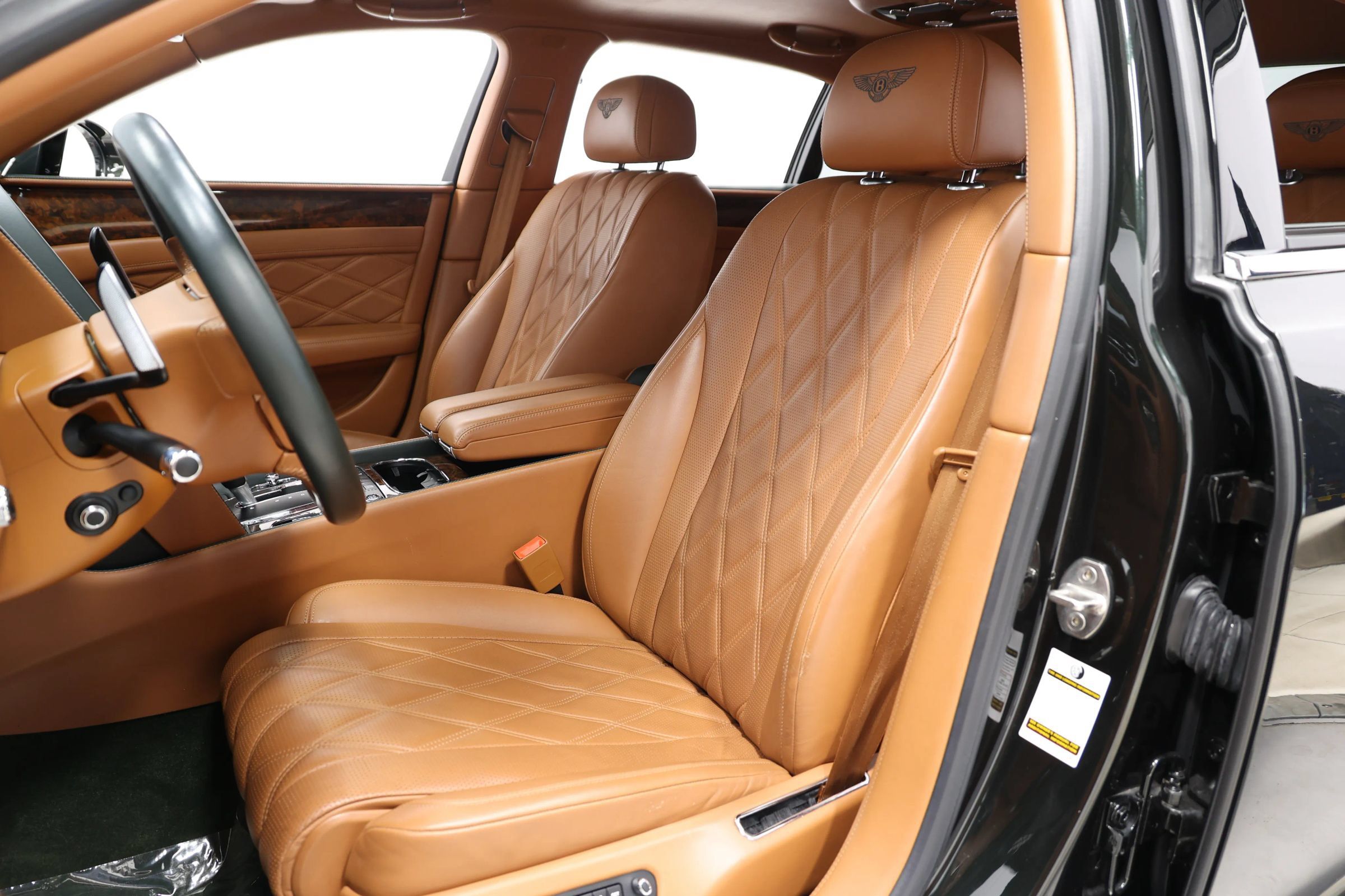 Used 2016 Bentley Flying Spur W12 AWD/4WD image 16