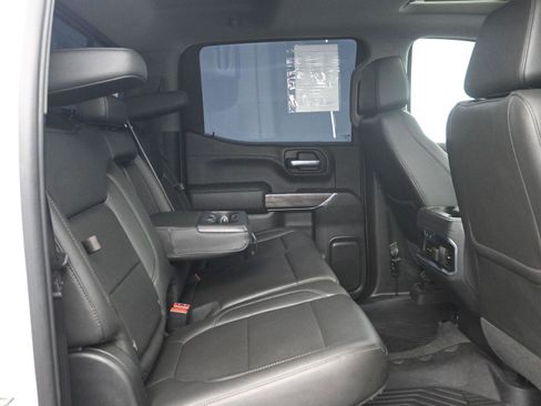 Used 2020 Chevrolet Silverado 1500 LTZ w/ LTZ Premium Package image 15