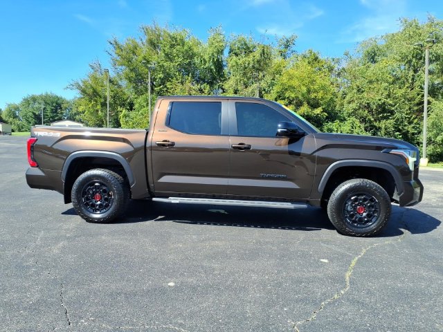 Used 2024 Toyota Tundra Limited w/ TRD Off-Road Package AWD/4WD image 8