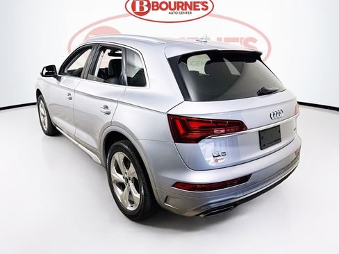 Used 2023 Audi Q5 2.0T Premium Plus w/ Premium Plus Package AWD/4WD image 9