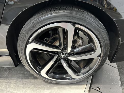 Certified 2022 Honda Accord Sport Special Edition image 10