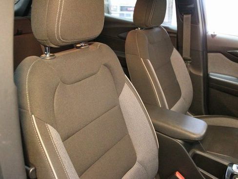 Used 2025 Chevrolet TrailBlazer LT w/ Convenience Package image 11