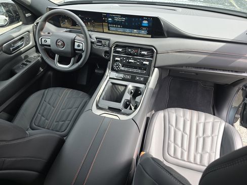 New 2026 Nissan Armada PRO-4X AWD/4WD image 31