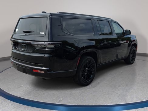 New 2026 Jeep Grand Wagoneer L Limited AWD/4WD image 5