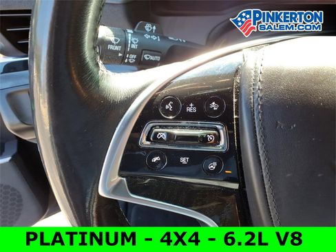 Used 2018 Cadillac Escalade Platinum image 23