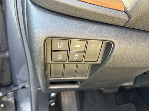 Used 2022 Honda CR-V Touring image 18