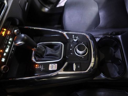Used 2019 MAZDA CX-9 Touring w/ Touring Premium Package image 39