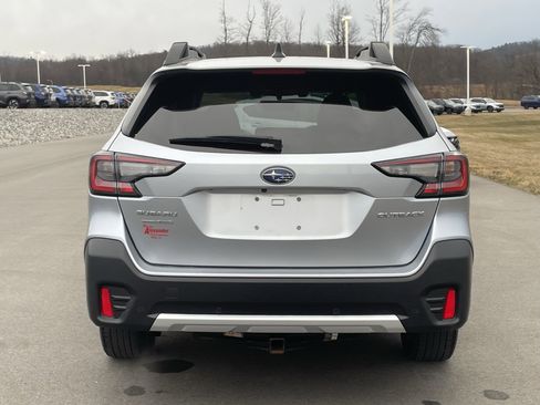 Used 2020 Subaru Outback Limited image 4