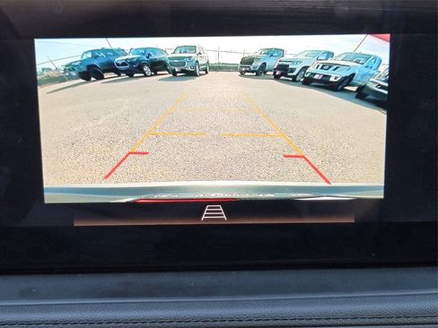 Used 2025 Buick Encore GX Preferred image 16