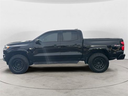 Used 2024 Chevrolet Colorado Z71 w/ Z71 Convenience Package 2 image 4