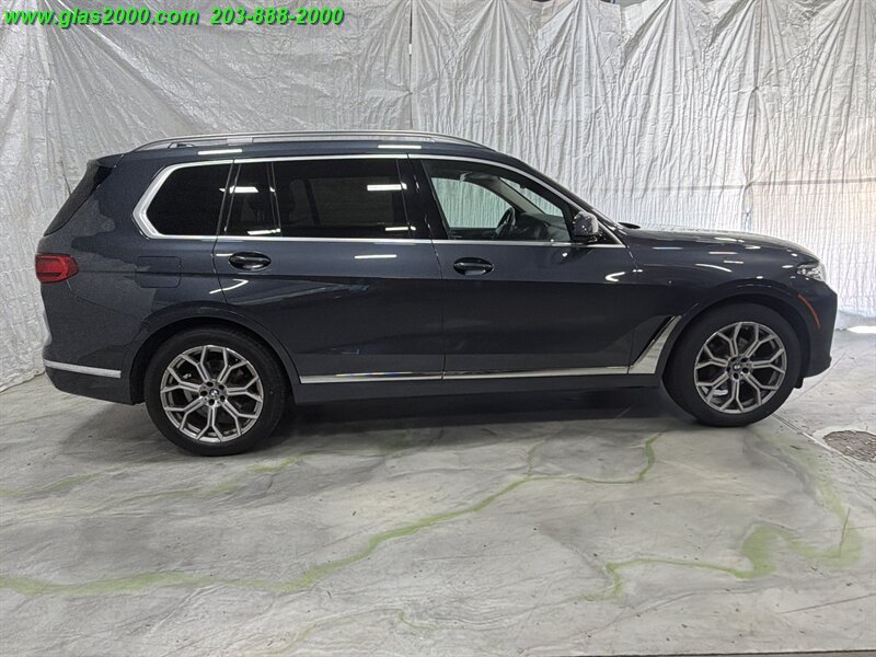 Used 2022 BMW X7 xDrive40i w/ Premium Package AWD/4WD image 14
