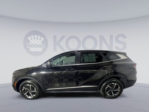 Used 2023 Kia Sportage LX AWD/4WD image 7