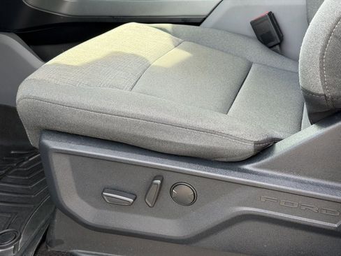 Certified 2022 Ford F150 XLT w/ Equipment Group 302A High image 22