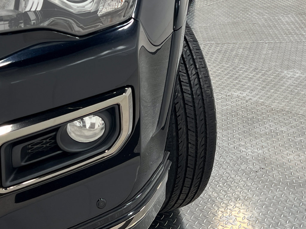 Used 2019 Toyota 4Runner Limited AWD/4WD image 39