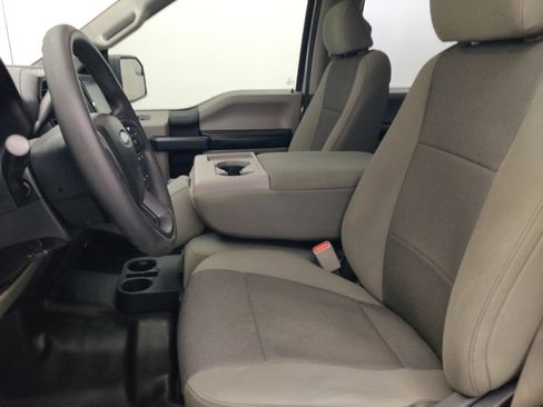 Used 2017 Ford F150 XL w/ Equipment Group 101A Mid RWD image 17