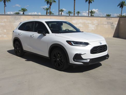 New 2026 Honda HR-V Sport image 1