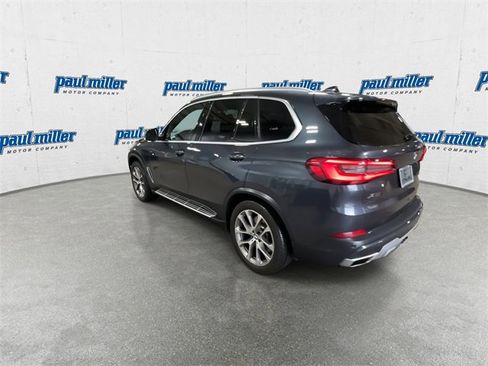 Used 2019 BMW X5 xDrive50i w/ Executive Package image 8
