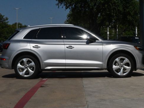 Certified 2024 Audi Q5 2.0T Premium Plus w/ Premium Plus Package image 10