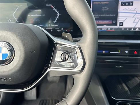 Used 2024 BMW 530i xDrive w/ Premium Package image 23