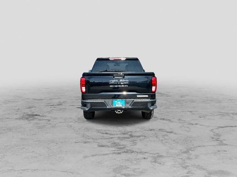 Used 2020 GMC Sierra 1500 Elevation w/ Elevation Value Package AWD/4WD image 7