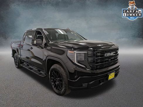 Used 2023 GMC Sierra 1500 Elevation w/ Elevation Premium Package AWD/4WD image 3
